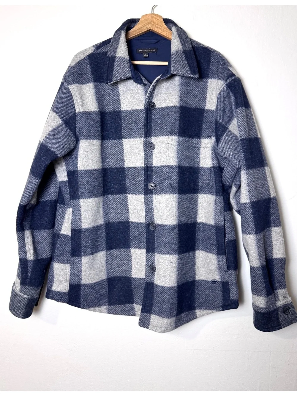 Banana Republic flannel shirt jacket men's navy grey plaid lined size L